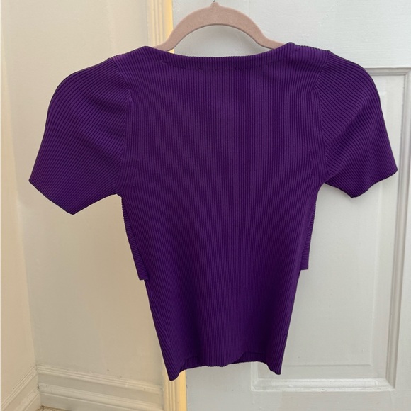 Sandro twist front top, size 1, purple. Fits like XS/S. - Picture 4 of 4